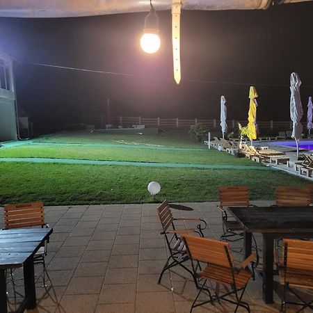 Relax Hotel Greci Exterior foto